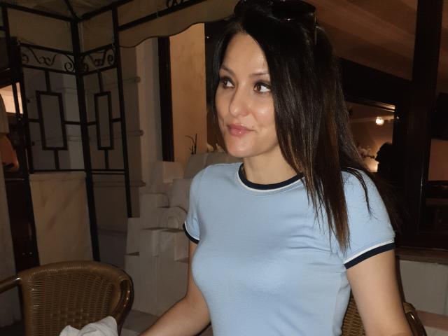 JoliDanielle - Live porn &amp; sex cam - 9558820