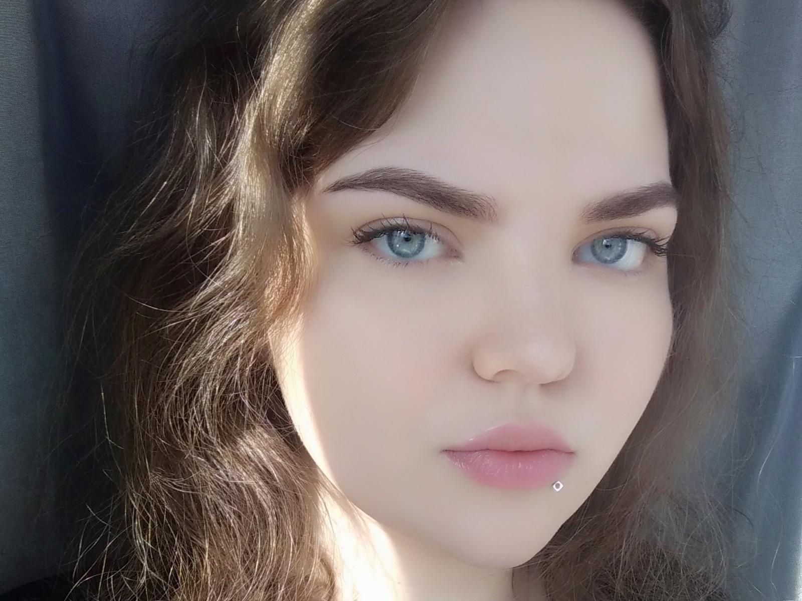 EishethZenunim - Live sex cam - 9561920