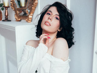 Chestnut Hair Black Eye Babe OdryGlam