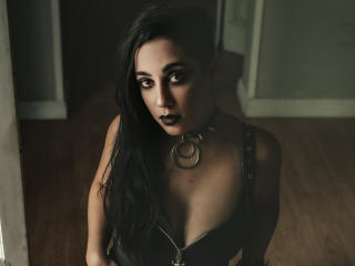  SexyChestnut Eye Babe BrokenBrat
