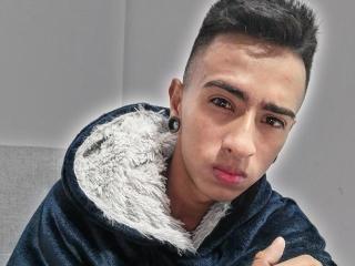 MartinLeon - Live Sex Cam - 9590436