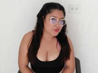 EmilyFox69 - Live sexe cam - 9603424