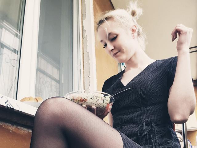 BlondieLuv - Sexe cam en vivo - 9605428