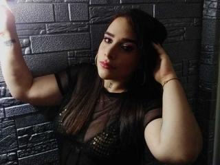 AmyQueenny - Live sex cam - 9612684