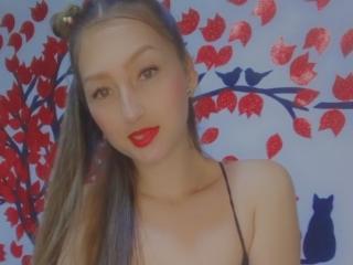 EmilyJay69 - Sexe cam en vivo - 9612812