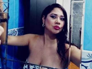 MiaLoveHot - Live Sex Cam - 9612892