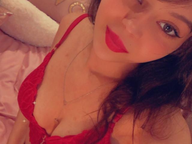 Bellefrancaise69 - Live porn &amp; sex cam - 9617492