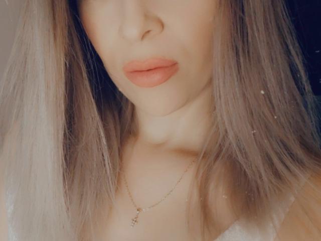 SophieDeee - сексуальная веб-камера в реальном времени - 9623204