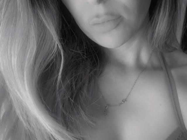 SophieDeee - Sexe cam en vivo - 9623228