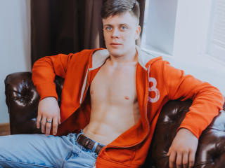 KyleJordan - Live sex cam - 9636188