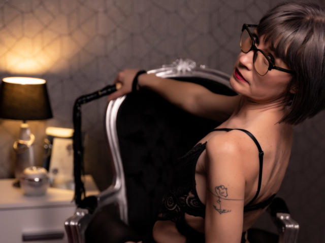 CoreCleo - Live sex cam - 9649384