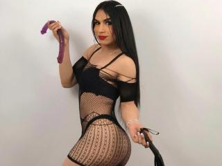 MikeyllaFoxts - Live porn &amp; sex cam - 9650264