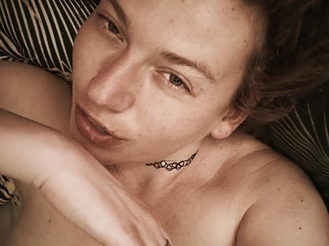 HotNinaForFun - פורנו בשידור חי ומצלמת סקס - 9656717