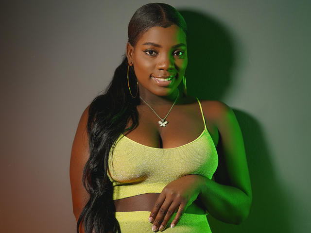 MalikaHill - Sexe cam en vivo - 9663337