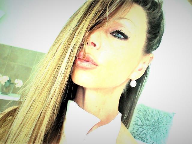 MonikaPrize - Live sex cam - 9665773