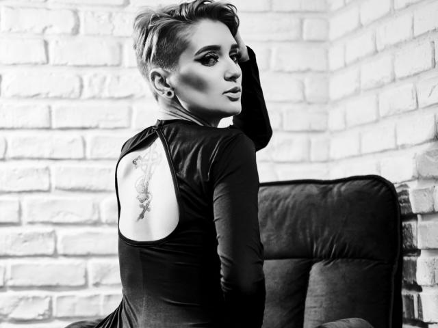 LidyaBelmont - Live sex cam - 9666369