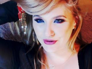 PoisonnBeauty - Live porn & sex cam - 9678593