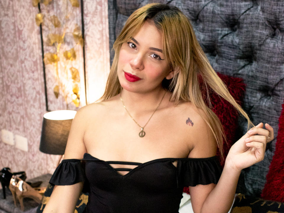 JuliaBonny - Live sexe cam - 9687237