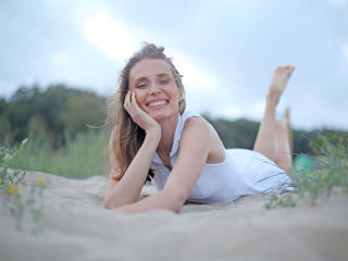 CelesteOne - פורנו בשידור חי ומצלמת סקס - 9713285