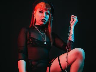 Redhead Hair Black Eye Beauty ElizabethCampbel