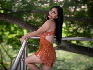 Black Hair Hottie VictoriaWhit