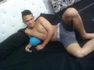 DiirtyHot - Sexe cam en vivo - 9728197