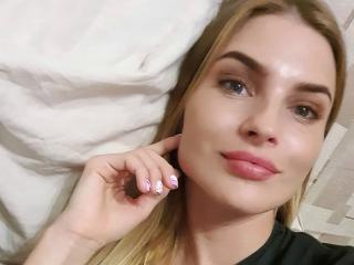 RunawayBlonde - Live porn & sex cam - 9735165