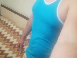 ExclusiveEric - Live Sex Cam - 9743013