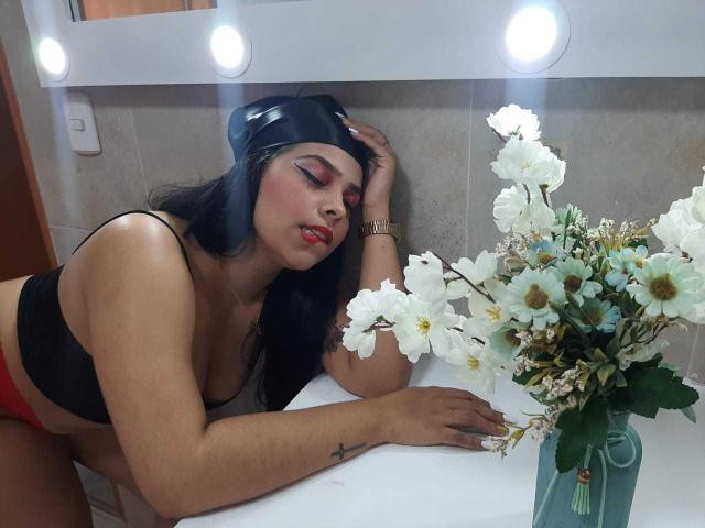 EmilyFoox - Live porn &amp; sex cam - 9751729