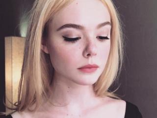 AnnabelPower - Live Sex Cam - 9758093