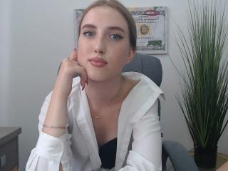 Isava - Live sex cam - 9758325