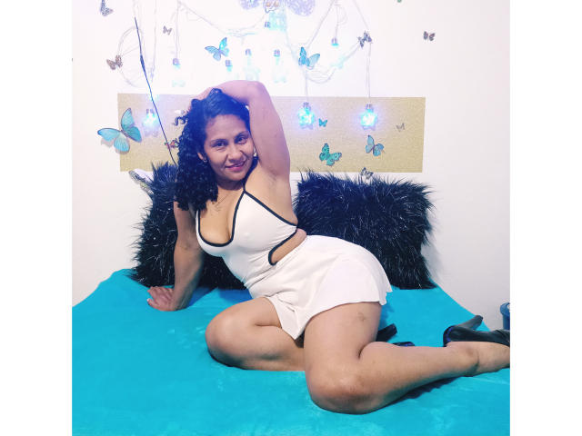 GeraldynSex - Sexe cam en vivo - 9761777