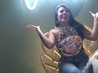 CarlyBaker - Sexe cam en vivo - 9767457