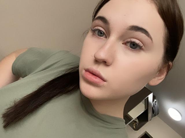 LinaOMoon - Live sex cam - 9773705