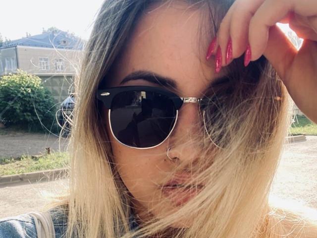 ChloeFloyd - Sexe cam en vivo - 9776641