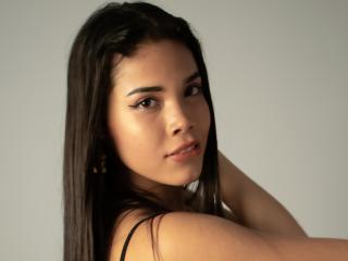 FridaMebarak - сексуальная веб-камера в реальном времени - 9777893