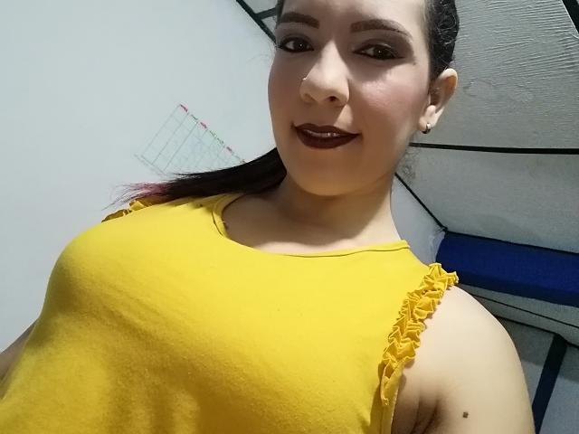 LilianCruz - Live porn &amp; sex cam - 9785981