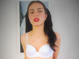 ZafiroSmalls - Live Sex Cam - 9788661