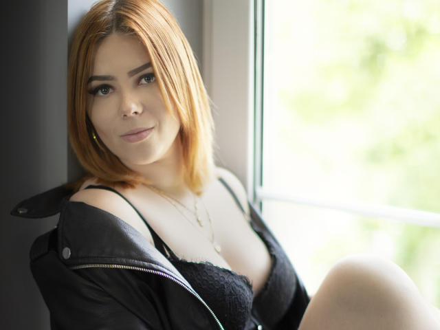 JosieHot - Live sex cam - 9791033