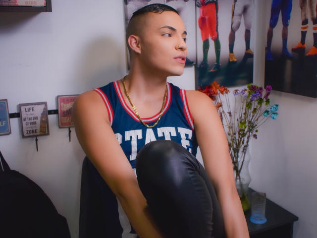 JacobBigAss - Live sex cam - 9794517