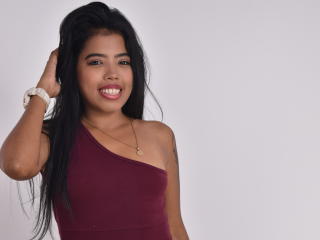 Camgirl ShaynaHarris