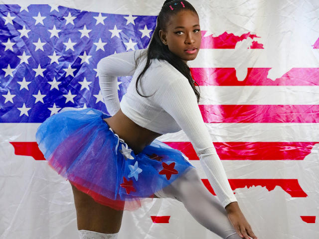 CarolineMoor - Sexe cam en vivo - 9804225