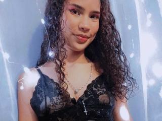 Black Hair Hottie KatalinaChaud