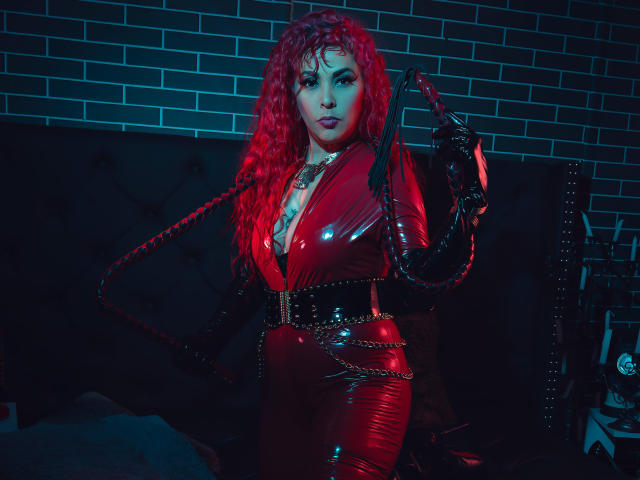 CatheKinkySwitch - Live Sex Cam - 9817741