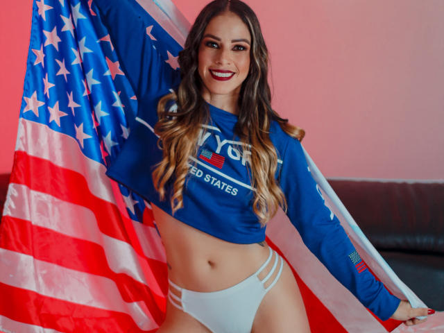 MiaKambell - Live Sex Cam - 9825529