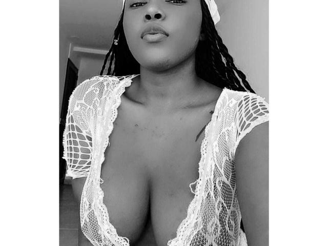 EmiraHot - 라이브 포르노 &amp; 섹스 캠 - 9853065