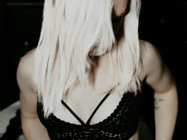 DreamArinna - Sexe cam en vivo - 9859337