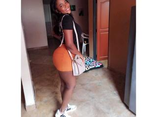 Webcam Model EmiraHot