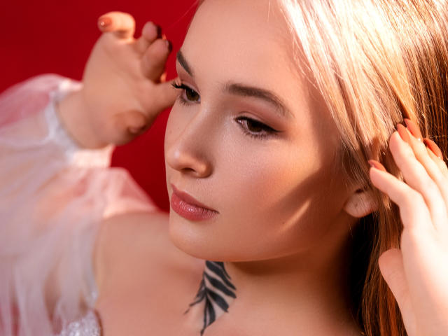 EIIaRichards - Sexe cam en vivo - 9866537