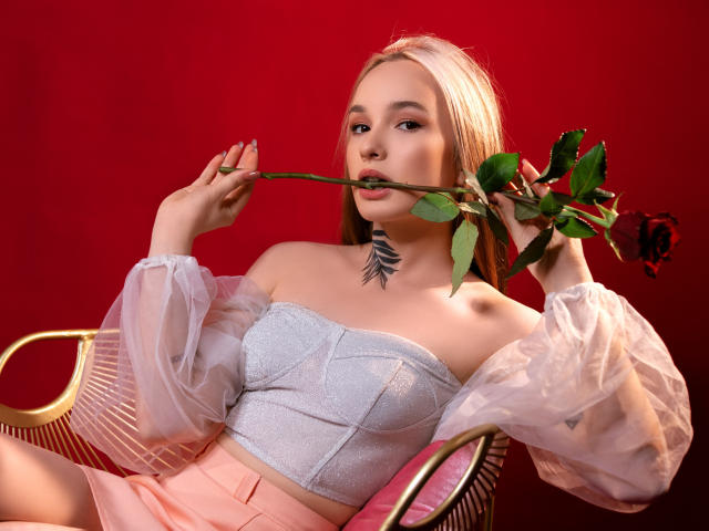 EIIaRichards - Live porn &amp; sex cam - 9866545